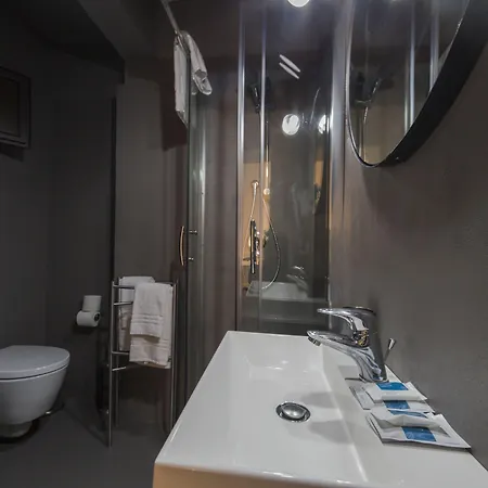 Гостевой дом Bmode 4*