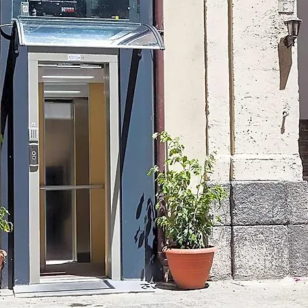 Bmode Gæstehus Catania